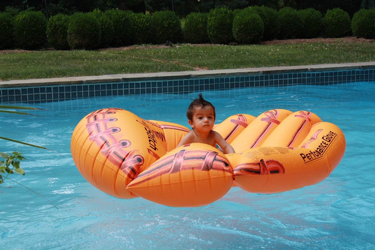 Scopri perché le piscine gonfiabili sono la soluzione economica per le famiglie con bambini [Guida Pratica]